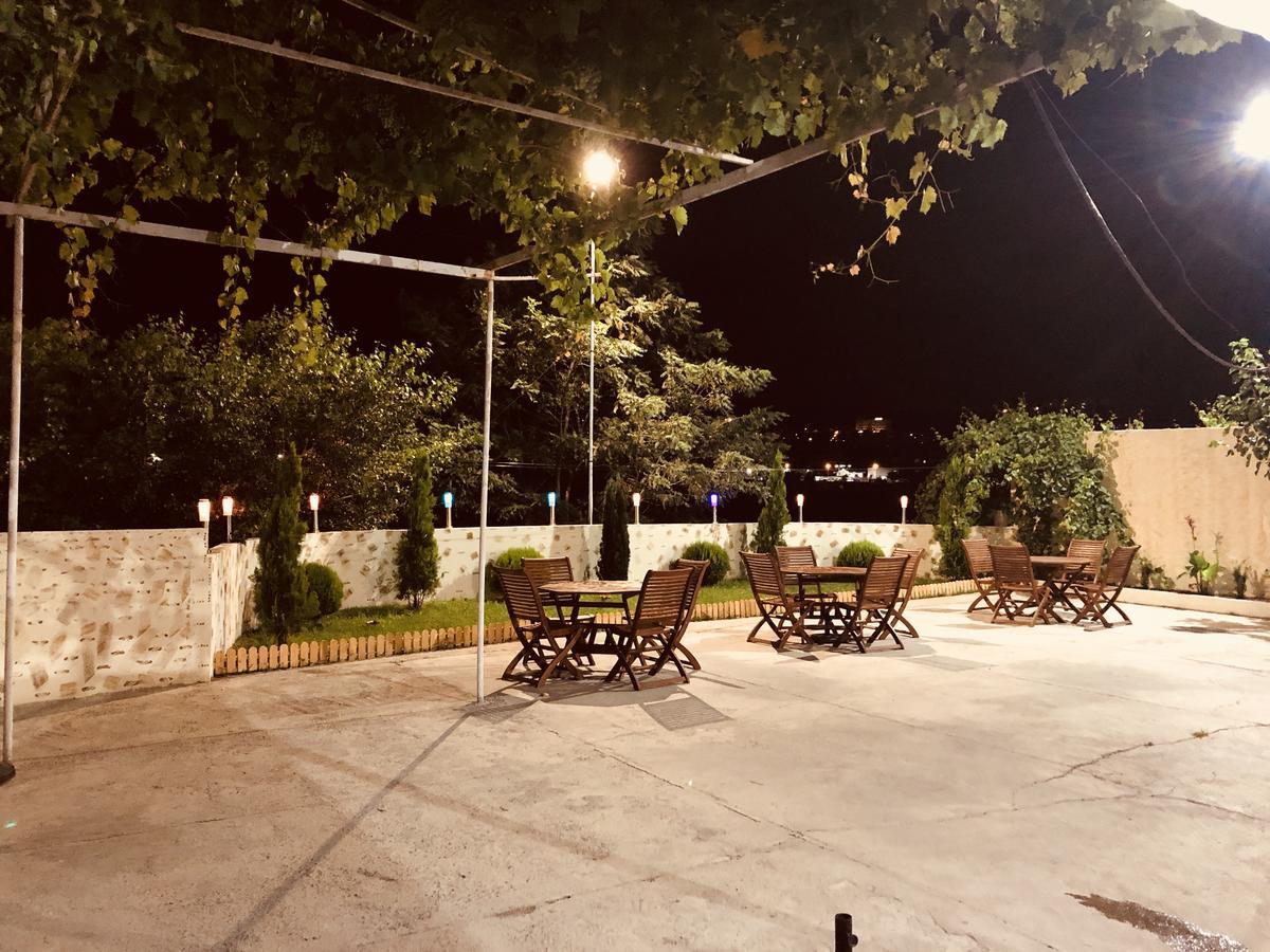 Hotel Agava Tiflis Dış mekan fotoğraf